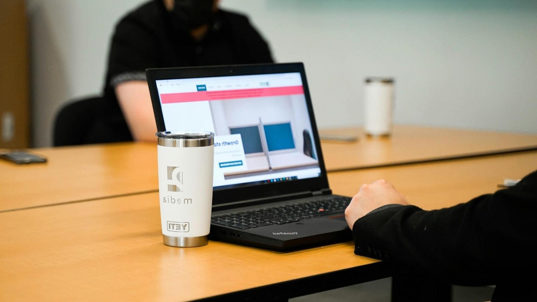 Implementación práctica de soluciones financieras